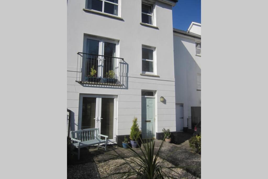 Pembroke Townhouse Villa Haverfordwest Exterior foto